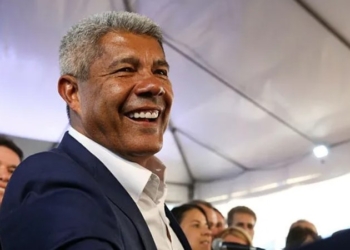 Jerônimo faz entregas em Salvador na semana do aniversário da cidade