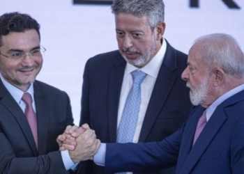 Celso Sabino toma posse como ministro do Turismo