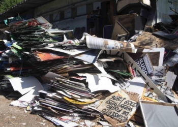 Prefeitura remove 35 mil peças de publicidade irregular nas ruas de Salvador