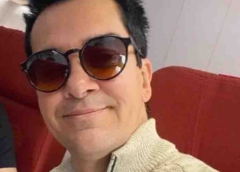 Cantor Regis Danese está na UTI em estado grave após passar por cirurgia, diz assessoria do artista