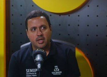 Secretário diz que prefeitura irá “guardar” material de ambulantes para evitar “favelização” nas praias de Salvador