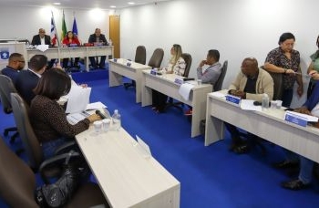 Lauro de Freitas prevê orçamento de R$ 1 bilhão para 2024