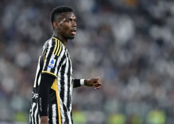 Pogba testa positivo em exame antidoping e pode ficar até quatro anos fora