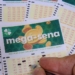 Mega-Sena acumula e prêmio pode chegar a R$ 55 milhões