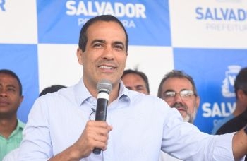 Requalificação e novo sistema de credenciamento trazem dignidade a ambulantes