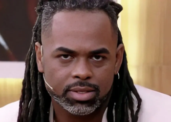 Manoel Soares é criticado após “defender” Jair Renan e diz que estava ironizando