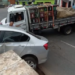 Caminhão desgovernado atravessa Av. Vasco da Gama e atinge carro