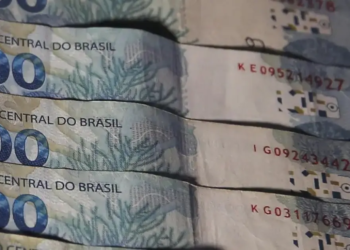 Analistas do mercado reduzem previsão de inflação e mantém estimativas para PIB, dólar e juros ao final de 2023
