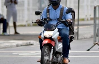 Transalvador intensifica fiscalização pela segurança viária dos motociclistas