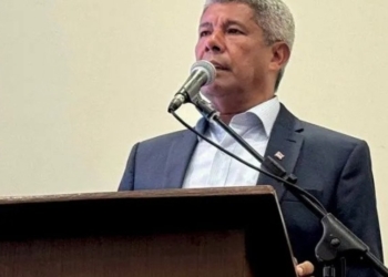 Jerônimo defende volta de torcida mista: “Desejo ver nossas torcidas unidas”