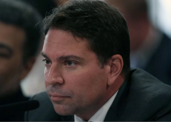 Moraes negou pedido da PF para afastar Ramagem da Câmara dos Deputados