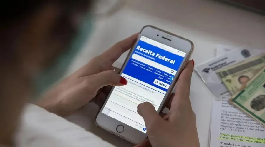 Mutirão gratuito ajuda a população a não cair na “malha-fina”