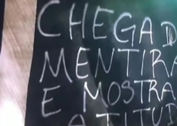 “Acabou a Paz”: Muros da sede social do Corinthians são pichados