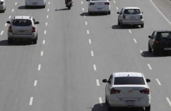 Arrecadação do IPVA na Bahia em 2024 supera a do ano de 2023 em 7,1%, até agora