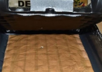 Mulher é presa no Aeroporto de Guarulhos com 166 pirulitos de cocaína