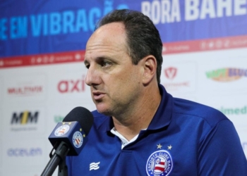 Ceni elogia atuação do Bahia e projeta reencontro com o Flamengo sem E. Ribeiro