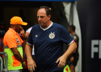 Ceni foca na fase de grupos da Libertadores antes do Baianão: “Eleva a marca do Bahia no mundo”