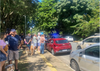 Tiroteio em praça da Pituba cria pânico e faz adultos e crianças se jogarem no chão