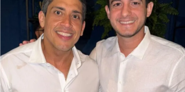 Sidninho apoia reeleição de Marcelinho Veiga em reunião política