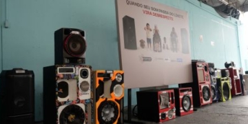 Exposição busca conscientizar a população sobre poluição sonora em Salvador