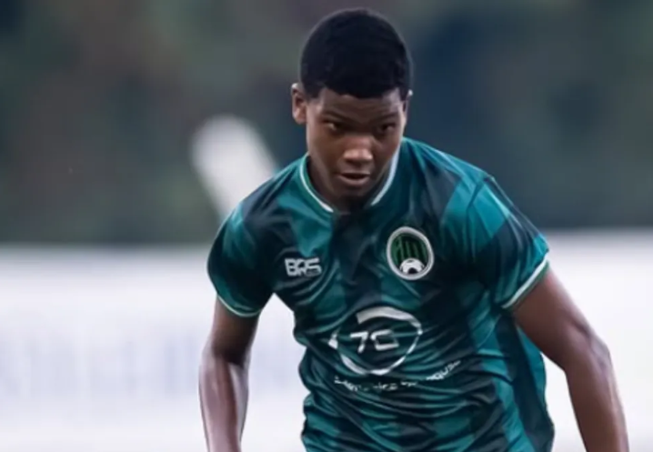 Pivetes de Aço: Bahia contrata artilheiro de 14 anos do Brasileirinho para a base