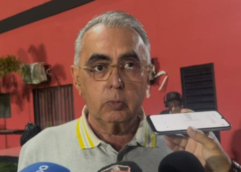 VEM MAIS REFORÇO? Sérgio Papellin abre o jogo sobre contratações do Vitória