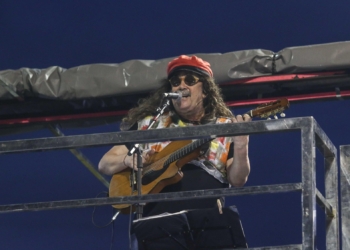 FGM inaugura estátua de Moraes Moreira na Praça Castro Alves e lança programação que celebra 40 anos da fundação