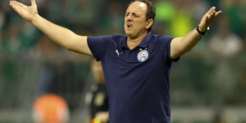 Após goleada sofrida contra o Remo, Bahia vai ao topo de ranking negativo