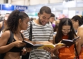 Prefeitura patrocina Bienal do Livro da Bahia e garante acesso gratuito, vale-livros e ações culturais para estudantes e professores