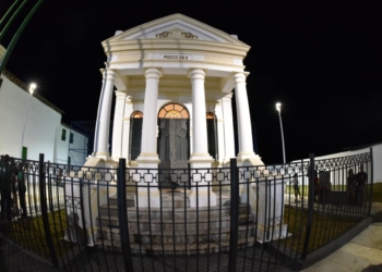 Praça General Labatut, em Pirajá, é entregue requalificada às vésperas do 2 de Julho em Salvador