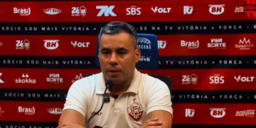Treinador do Vitória explicou lance que provocou discussão à beira do campo e reforçou o respeito pelo clube onde iniciou a carreira
