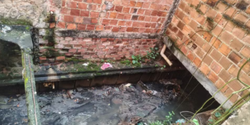PM encontra galeria pluvial usada como rota de fuga por criminosos em Salvador