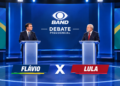 Flávio Bolsonaro muda de posição e confirma presença em debate da Band com Lula