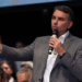 Flávio Bolsonaro muda de posição e anuncia voto favorável ao fim da escala 6×1