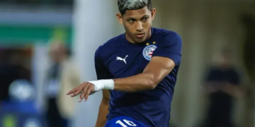 Erick Pulga demonstra confiança e promete vitória do Bahia contra o Flamengo